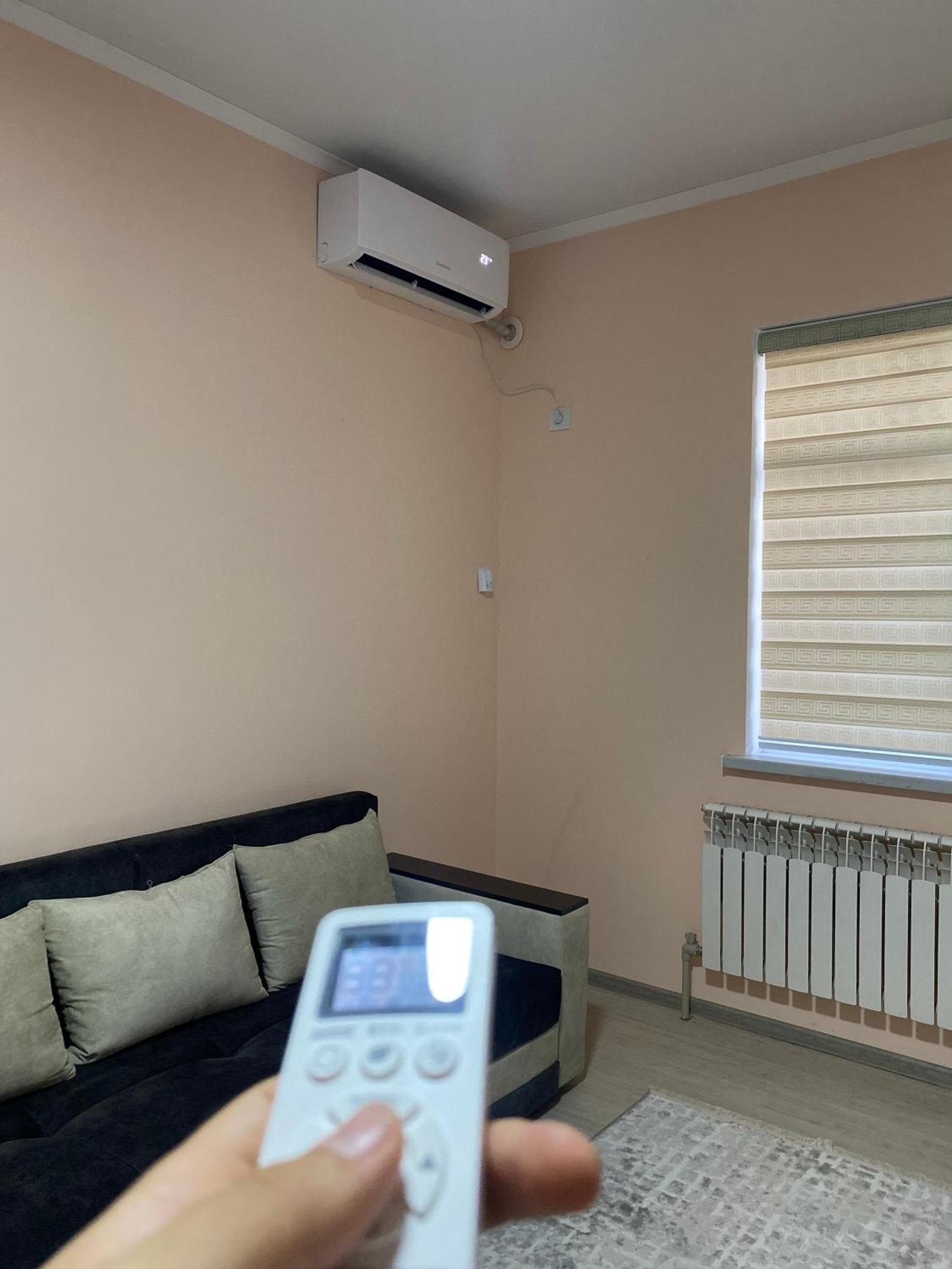 Apart House Turkistan Luaran gambar